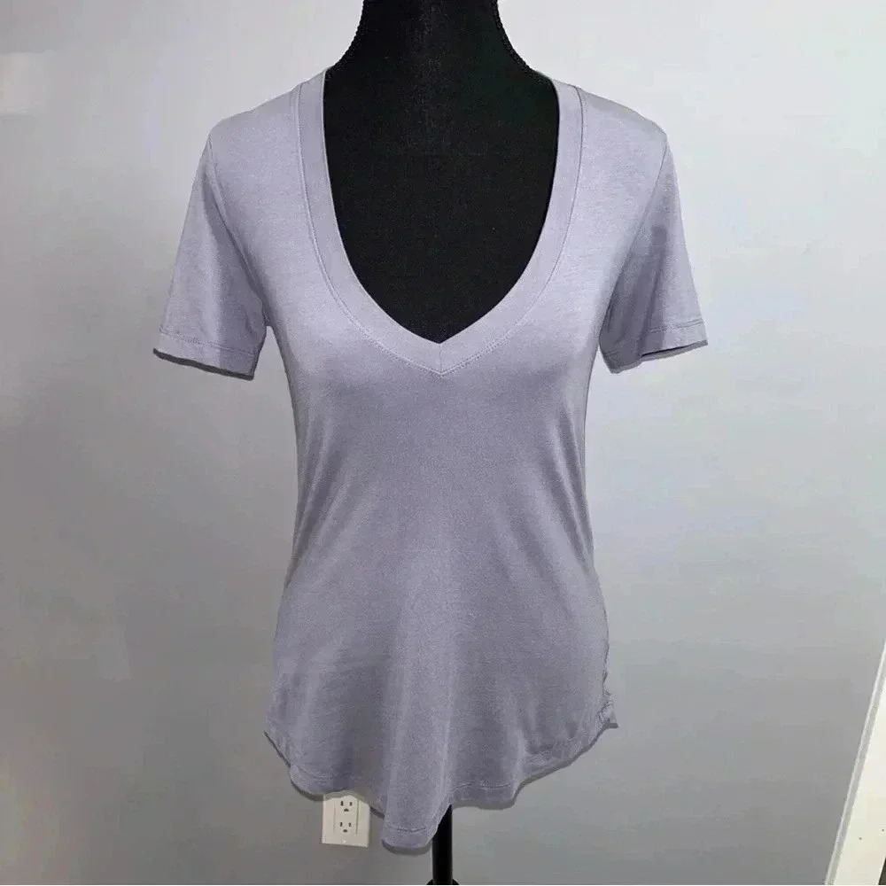 Aritzia  - The Group Babaton Tee